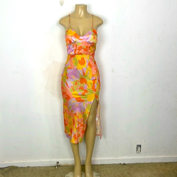 Hello Molly RUNAWAY TAMMY DRESS SAGE FLORAL - Picture 4 of 9